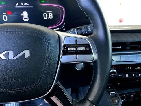 Used 2023 Kia Telluride EX image 47