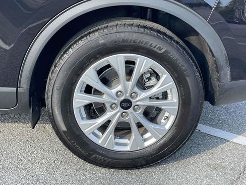 Used 2025 Ford Escape Active FWD image 11