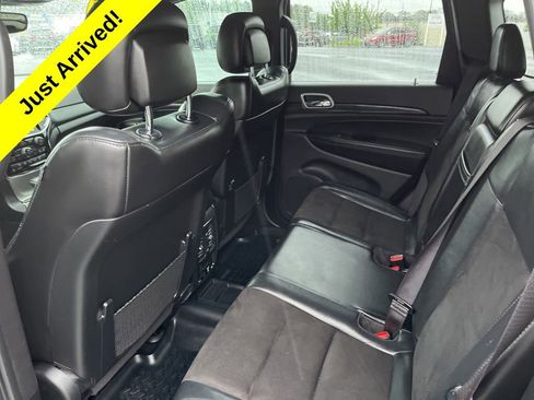 Used 2020 Jeep Grand Cherokee Altitude AWD/4WD image 20