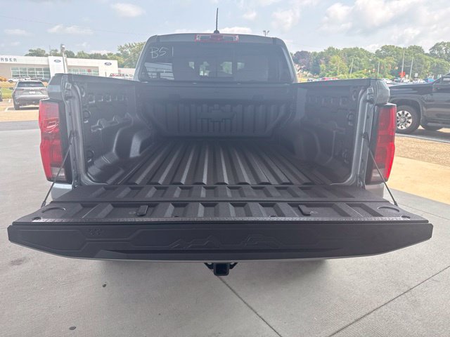 New 2026 Chevrolet Colorado ZR2 w/ Technology Package AWD/4WD image 7