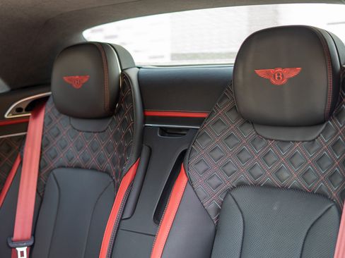 Used 2022 Bentley Continental GT Speed AWD/4WD image 25