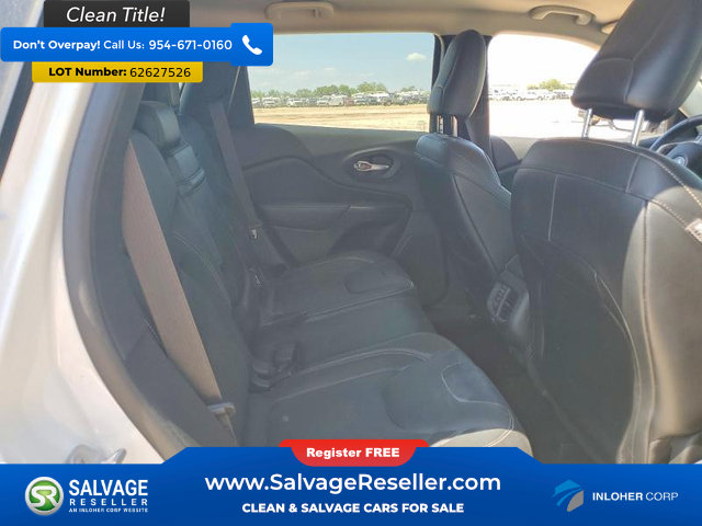 Used 2014 Jeep Cherokee Limited w/ Technology Group FWD image 13