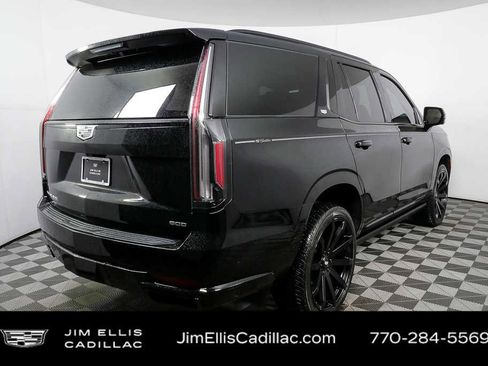 Used 2021 Cadillac Escalade Sport w/ Driver Assist Tech Package image 5