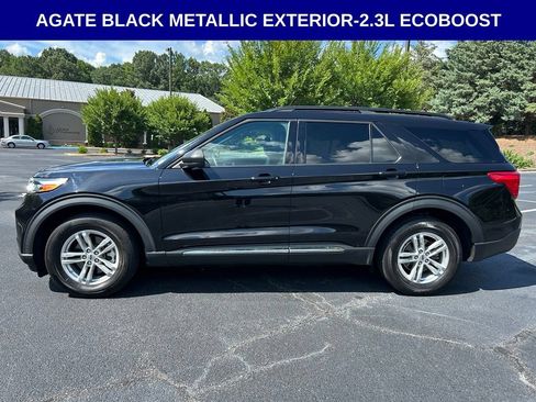 Used 2023 Ford Explorer XLT RWD image 8