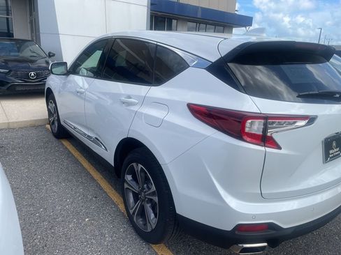 Used 2025 Acura RDX w/ Technology Package image 3
