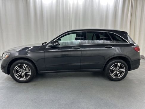 Used 2021 Mercedes-Benz GLC 300 4MATIC w/ Multimedia Package image 3
