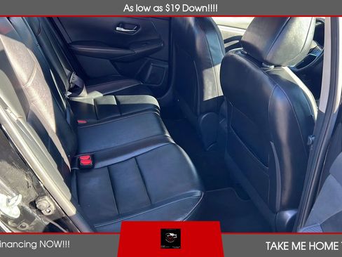 Used 2021 Nissan Sentra SR w/ SR Premium Package image 10