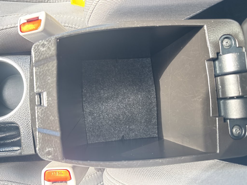 Used 2016 Toyota Corolla LE FWD image 27