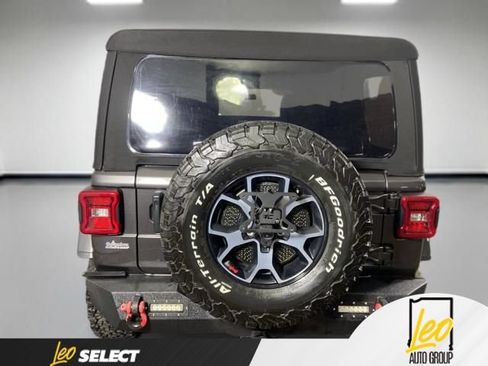 Used 2021 Jeep Wrangler Unlimited Rubicon w/ Dual Top Group AWD/4WD image 11