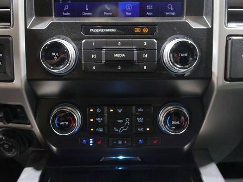 Used 2020 Ford F250 Platinum AWD/4WD image 33