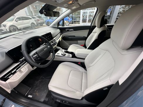 New 2026 Kia Sportage EX image 33