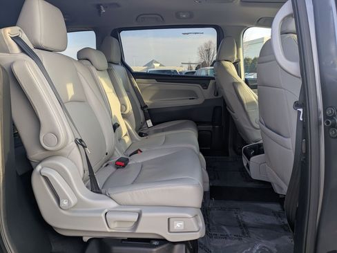 Certified 2023 Honda Odyssey Touring image 25