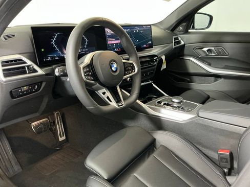 Certified 2025 BMW 330i Sedan w/ M Sport Package RWD image 21