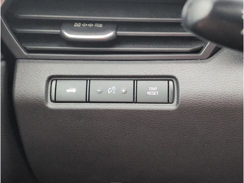 Used 2024 Nissan Altima 2.5 SV image 26