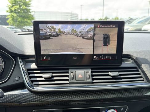 Used 2023 Audi SQ5 Prestige AWD/4WD image 28