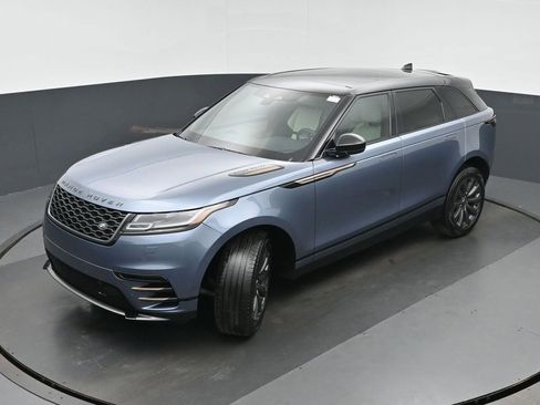 Used 2023 Land Rover Range Rover Velar R-Dynamic S image 33