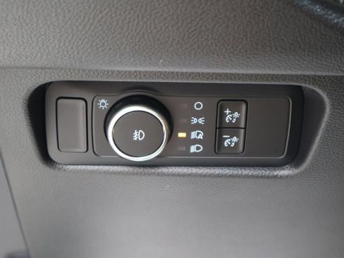 Used 2026 Ford Ranger XLT w/ Equipment Group 301A High AWD/4WD image 17