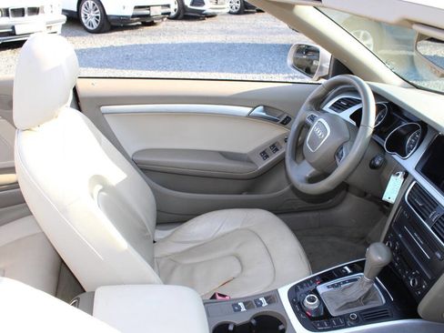 Used 2011 Audi A5 2.0T Premium Plus w/ Premium Plus Pkg image 19