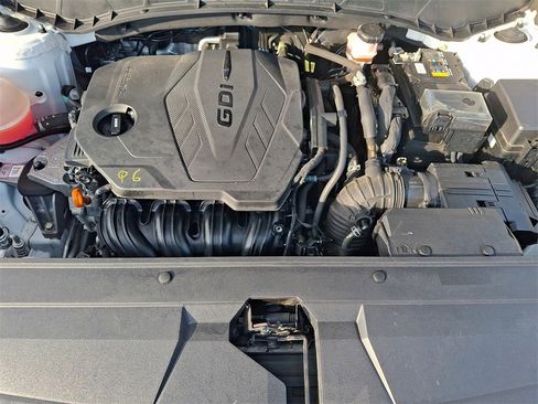 Used 2022 Hyundai Santa Cruz SEL w/ Cargo Package image 25