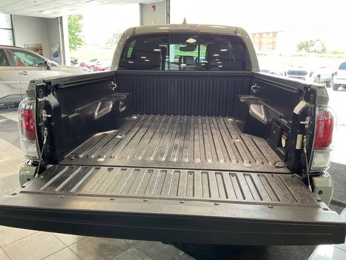 Certified 2023 Toyota Tacoma TRD Sport w/ TRD Premium Sport Package AWD/4WD image 5