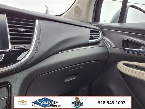 Used 2018 Buick Encore Essence image 18