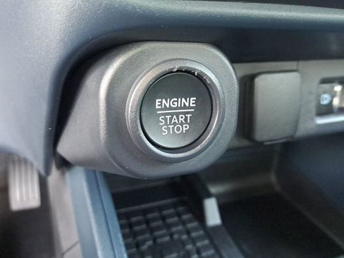 Used 2025 Ford Maverick Lobo image 28