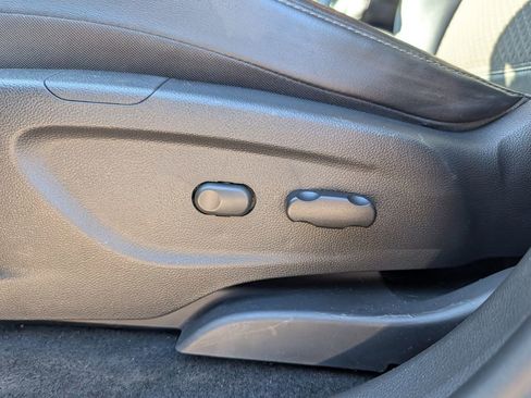 Used 2021 Buick Encore Preferred image 20