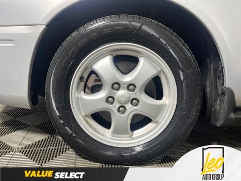 Used 2007 Ford Taurus SE FWD image 26