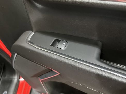 Used 2023 GMC Sierra 1500 Elevation image 39