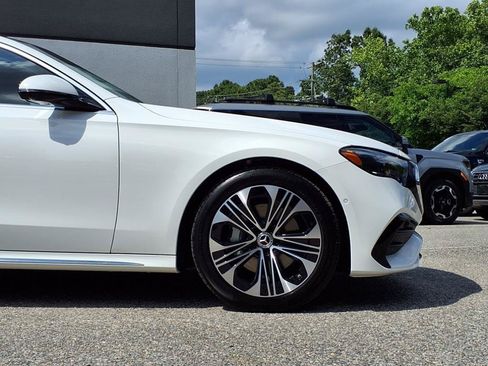 Used 2025 Mercedes-Benz E 350 Sedan image 8