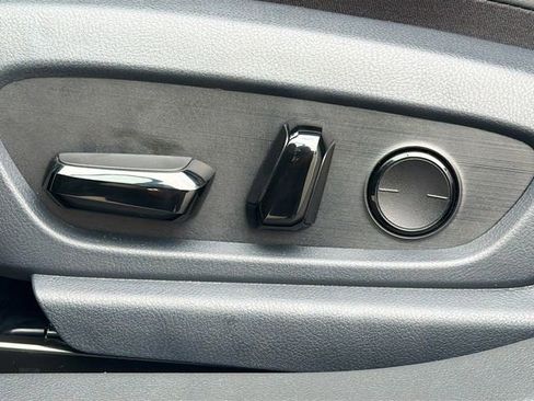 New 2025 Lexus ES 350 w/ Premium Package image 25