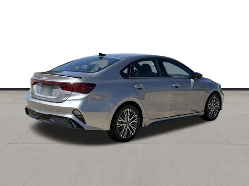 Used 2024 Kia Forte GT-Line FWD image 5