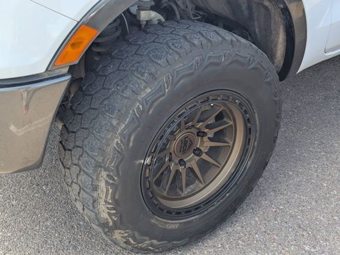 Used 2019 Ford Ranger XLT w/ Equipment Group 302A Luxury image 5