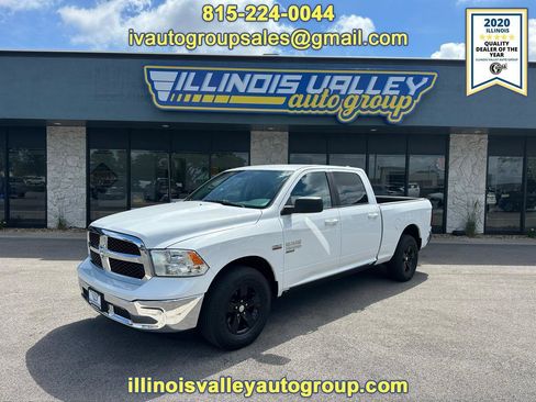 Used 2019 RAM 1500 Classic SLT RWD image 1