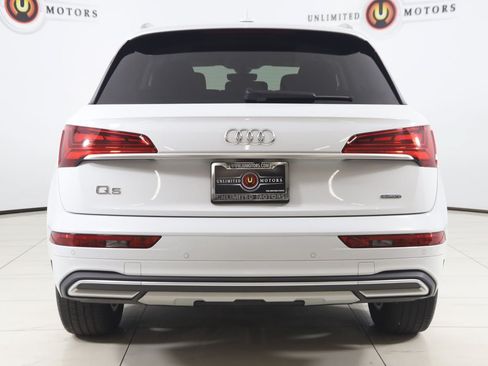 Used 2023 Audi Q5 2.0T Premium w/ Convenience Package AWD/4WD image 43
