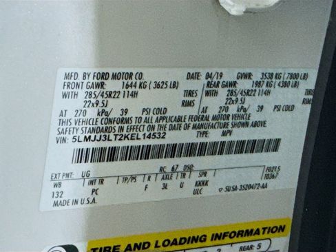 Used 2019 Lincoln Navigator L Reserve image 42