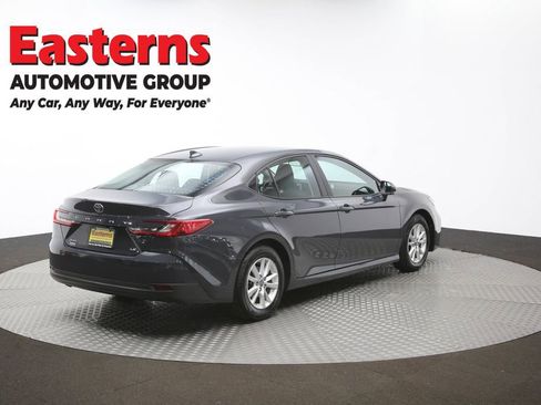 Used 2025 Toyota Camry LE FWD image 40