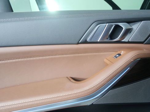 Certified 2025 BMW X5 xDrive40i AWD/4WD image 13