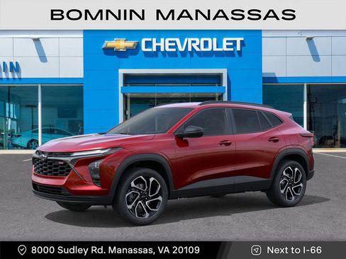 New 2026 Chevrolet Trax RS image 2