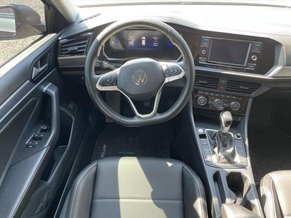 Used 2023 Volkswagen Jetta SE