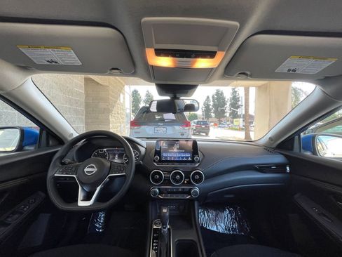 Used 2024 Nissan Sentra SV image 33