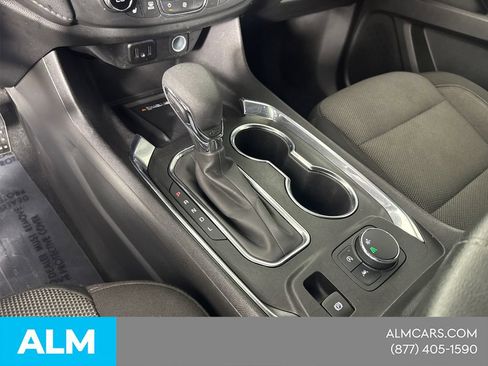 Used 2023 Chevrolet Traverse LT FWD image 35