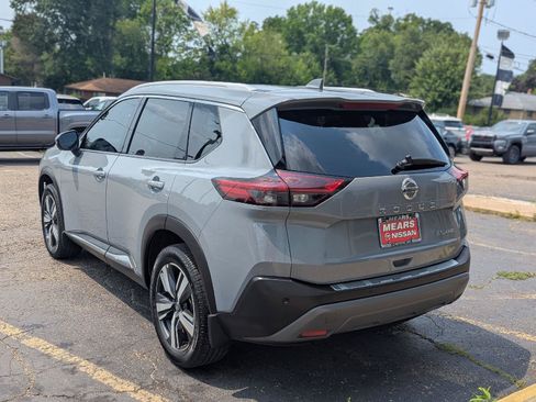 Used 2021 Nissan Rogue SL AWD/4WD image 7