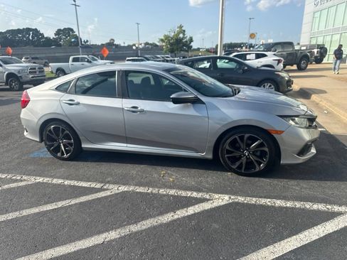 Used 2021 Honda Civic Sport image 5