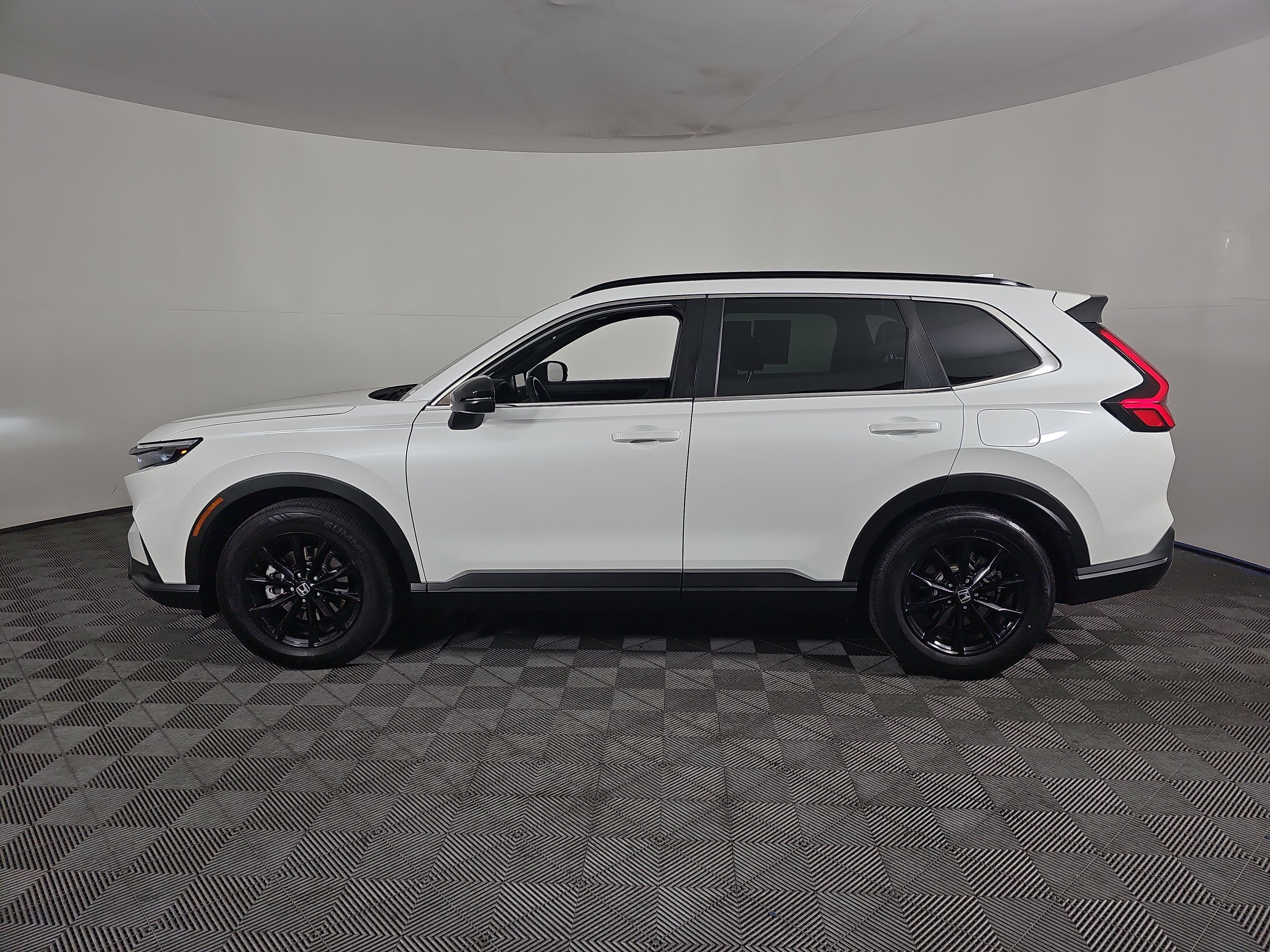 Certified 2024 Honda CR-V Sport-L image 7