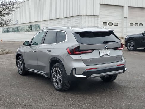 Certified 2025 BMW X1 xDrive28i w/ Technology Package image 2