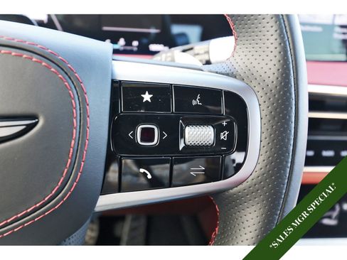 Used 2026 Genesis GV70 2.5T Sport Prestige image 18