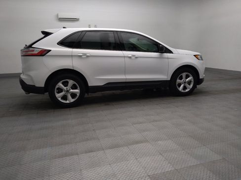 Used 2019 Ford Edge SE FWD image 10