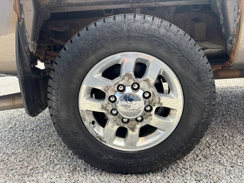 Used 2013 Chevrolet Silverado 3500 LT w/ Snow Plow Prep Package AWD/4WD image 7