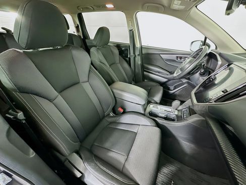 Used 2024 Subaru Ascent Premium w/ Convenience Package image 31